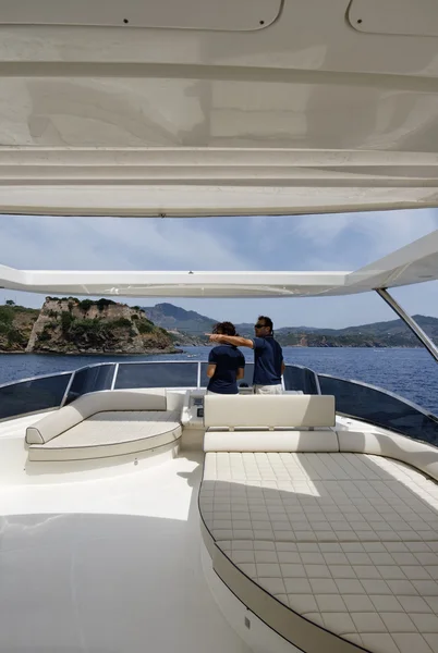 Italien, Toscana, elba island, lyx yacht azimut 75, flybridge — Stockfoto
