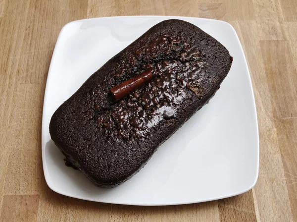 Chocolat kaka gjord med rött vin och kanel — Stockfoto
