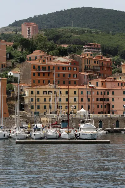 Italia, Toscana, Isola d'Elba, veduta di Marina di Campo — Foto Stock