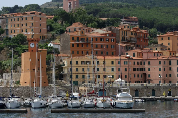 Itália, Toscana, Ilha de Elba, vista de Marina di Campo — Fotografia de Stock