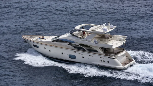 Olaszország, Földközi-tenger, luxus yacht — Stock Fotó
