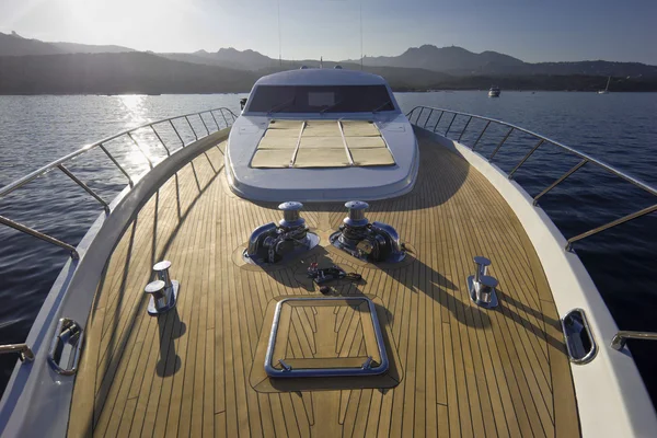 Italy, Sardinia, Tyrrhenian Sea, 35 meters luxury yacht — Stock Photo, Image