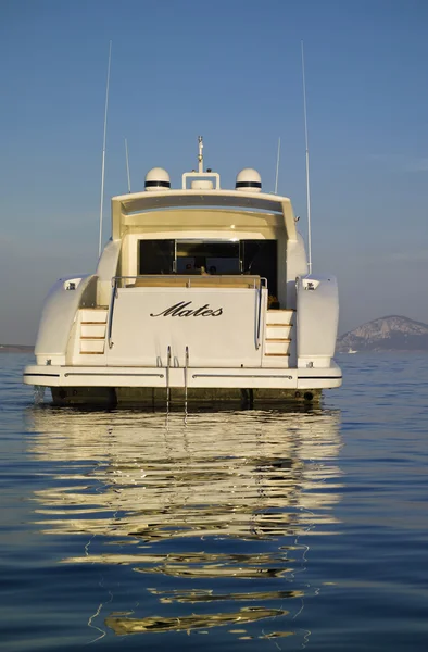 イタリア、サルデーニャ、ティレニア海、35 メートルの豪華ヨット — ストック写真