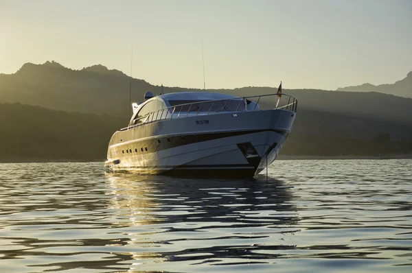 Италия, Фелиния, Тирренское море, 35-метровая роскошная яхта — стоковое фото