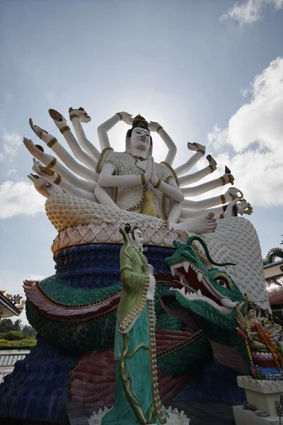 Thaiföld, koh samui (samui sziget), plai laem buddhista templom (wat plai Tamás — Stock Fotó