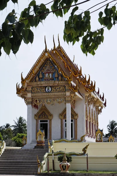 Tajlandia, koh samui, Świątynia kunaram (wat kunaram) — Zdjęcie stockowe