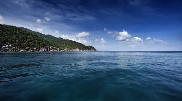 Tailândia, Koh Nangyuan (Ilha Nangyuan), vista para a ilha — Fotografia de Stock