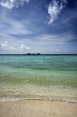 Tayland, koh nangyuan (nangyuan ada), yerel balıkçı tekneleri görünümünü ve iki cilt dalgıçlar