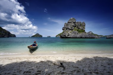 Tayland, mu koh angthong ulusal deniz parkı, yerel balıkçı teknesi