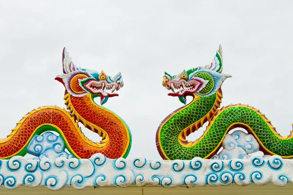 Green Dragon and Red Dragon — Stock Photo, Image