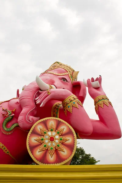 Lord ganesha ligger i thailand — Stockfoto