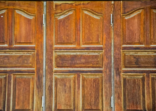 Старі дерев'яні вікна — стокове фото