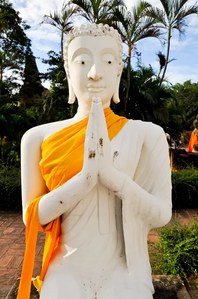 古代图像在大城府泰国佛雕像 — 图库照片