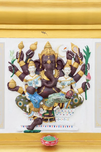 The image of Ganesha with bright colors, the healing, Chachoengs — Stock Photo, Image