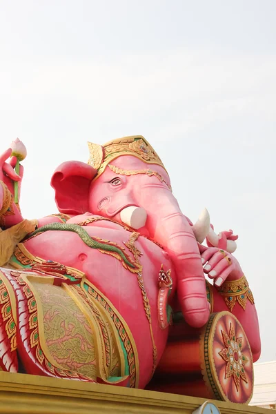 A kép a békés rózsaszín wat samarn, chachoengsao, Thaiföld. — Stock Fotó