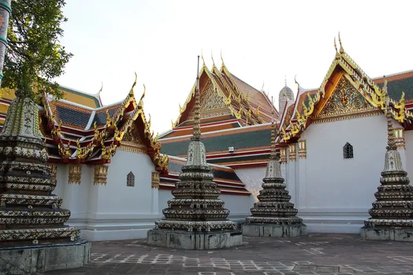 卧佛寺寺，曼谷泰国 — 图库照片