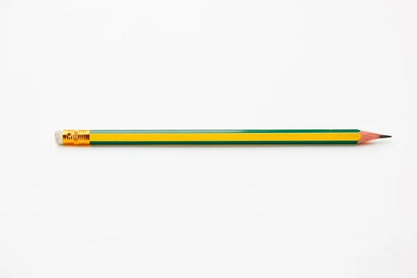 Bleistift mit weißem Hintergrund — Stockfoto