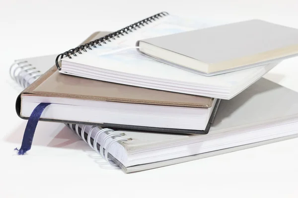 Notebook sobre um fundo branco — Fotografia de Stock