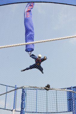 Redbull kapalı skydiving