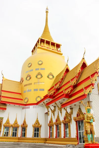 Budova chrámu se nachází v chachoengsao, Thajsko — Stock fotografie