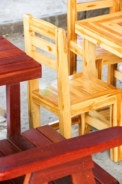 茶色の木の椅子 — ストック写真