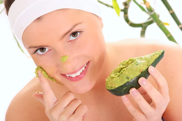 Avocado gezichtsmasker — Stockfoto
