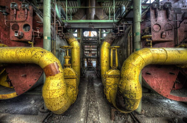 Yellow pipes