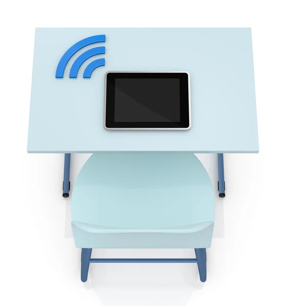 Школьный стол с планшетом — стоковое фото
