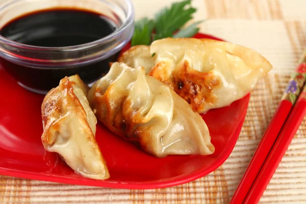 Closeup of Juicy Chinese Fried Potstickers — Stock Photo, Image