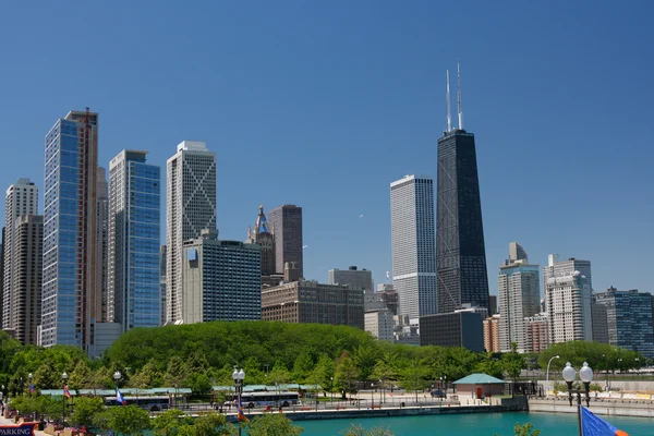 Chicago Downtown Street View in the Summer — Stock Photo, Image