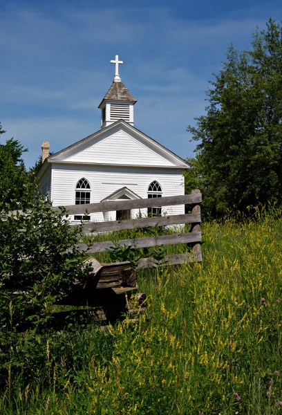Countryside Church Building — Stock Photo, Image