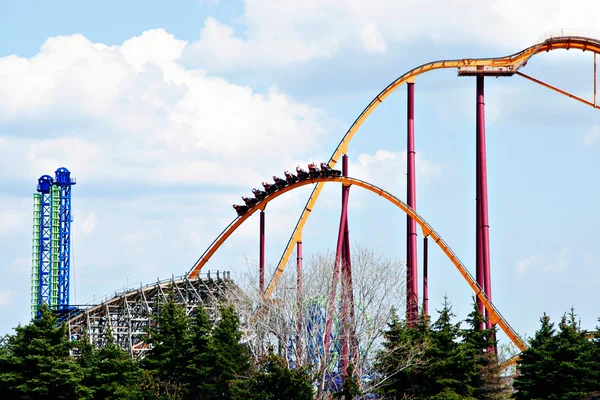 Theme park roller coaster — Stock Photo, Image
