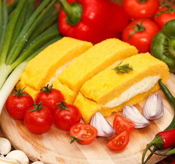 Polenta with cottage cheese — Stock Photo, Image