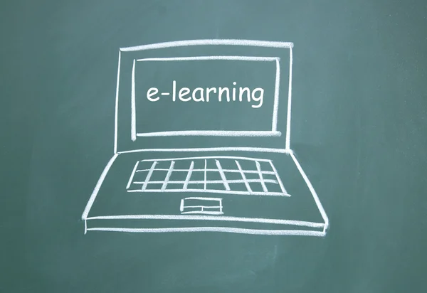 E-learning symbol drawn with chalk on blackboard — Stock Photo, Image