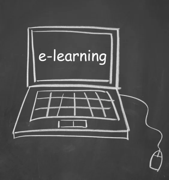 Símbolo de e-learning desenhado com giz no quadro negro — Fotografia de Stock