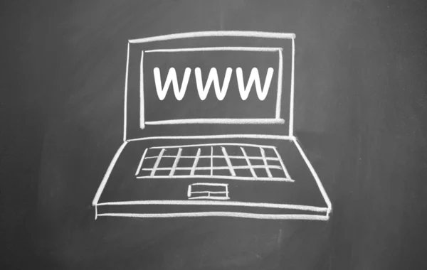 Símbolo da Internet desenhado com giz no quadro negro — Fotografia de Stock