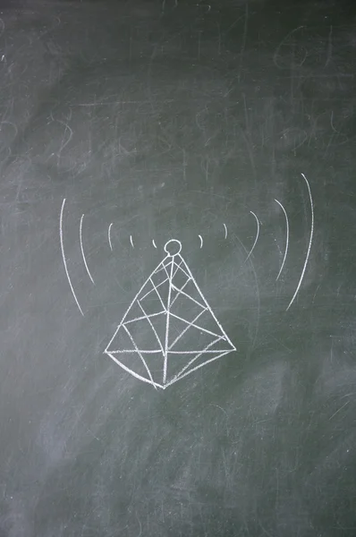 Telecom signal tower drawn with chalk on blackboard — Stock Photo, Image