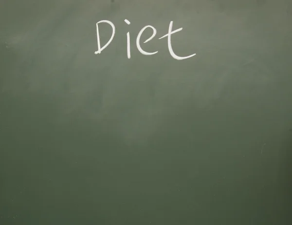 Título de la dieta escrito con tiza en pizarra — Foto de Stock