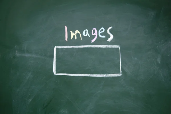 Interface de pesquisa de imagem desenhada com giz no quadro negro — Fotografia de Stock