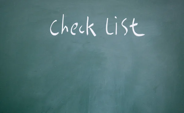 Selectievakje de titel van de lijst geschreven met krijt op blackboard — Stockfoto