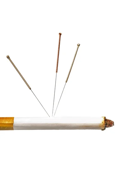 Акупунктура, чтобы бросить курить — стоковое фото