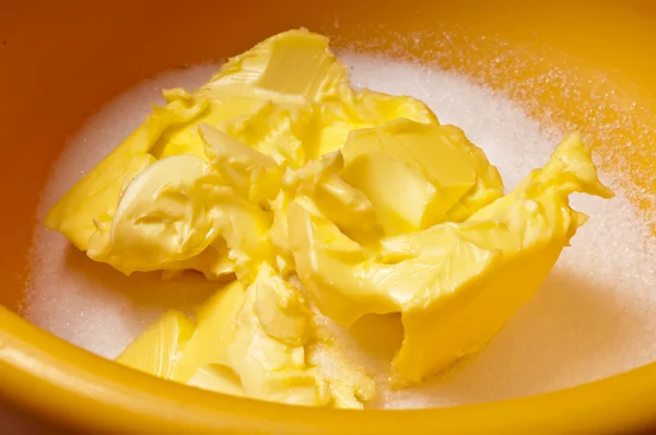 Ingredientes para hornear, margarina y azúcar —  Fotos de Stock