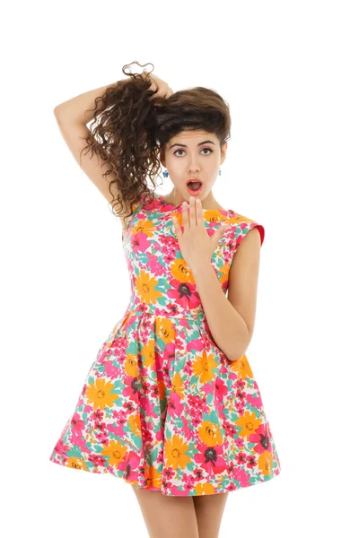 Förvånad kvinna i mini klänning — Stockfoto