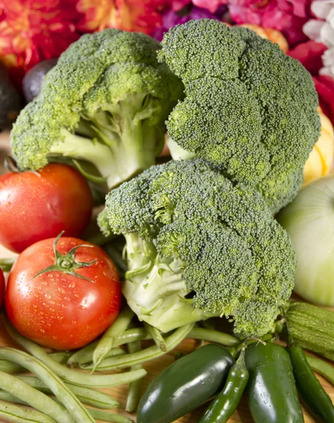 Fresh Broccoli and Vegetables Royalty Free Stock Photos