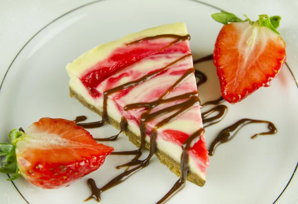 Τσιζ κέικ φράουλας — Φωτογραφία Αρχείου