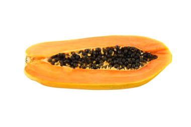 Papaya meyve beyaz zemin üzerine ikiye ayırmak.