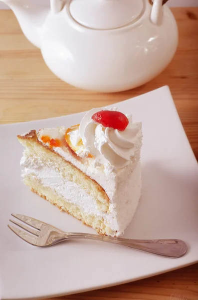 Cake on plate — Stock Photo, Image