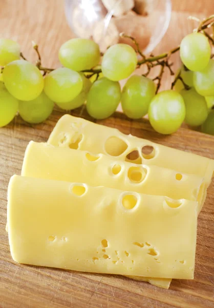 Τυρί και σταφύλι — Φωτογραφία Αρχείου