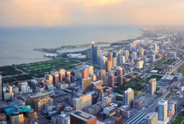 Gün batımında Chicago Skyline