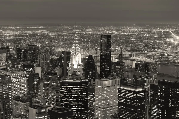 New Yorks manhattan skyline Flygfoto i skymningen — Stockfoto